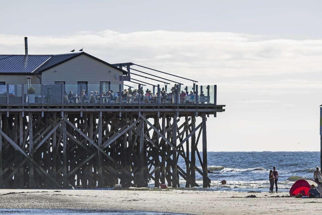Haushaelfte-Poppenspaeler Sankt Peter-Ording Buitenkant foto